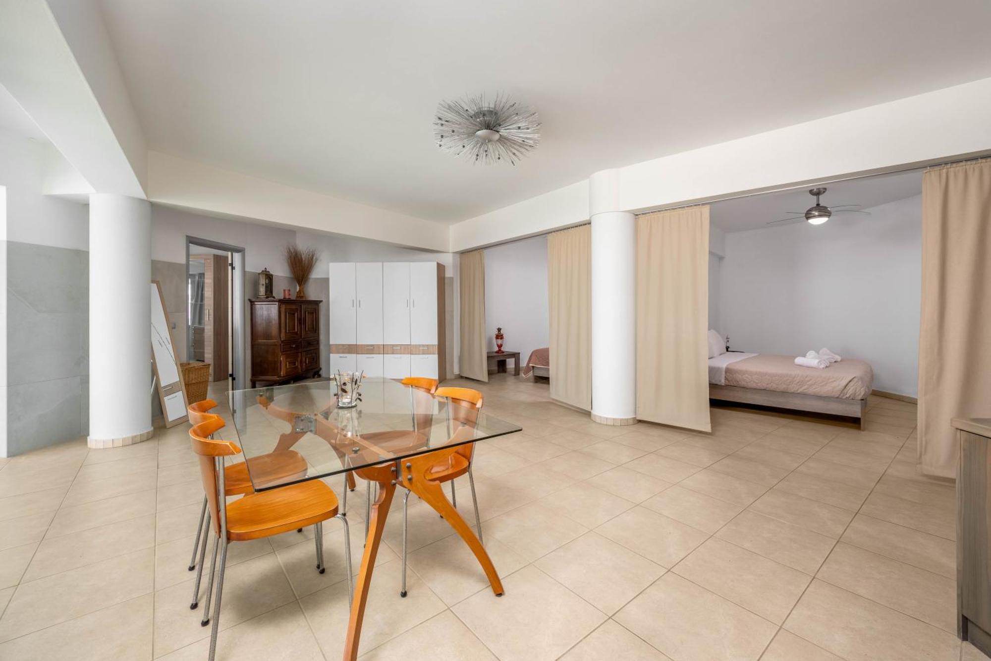 Villa Zafira - Seaview Manor With Heated Pool Kallithéa Kültér fotó