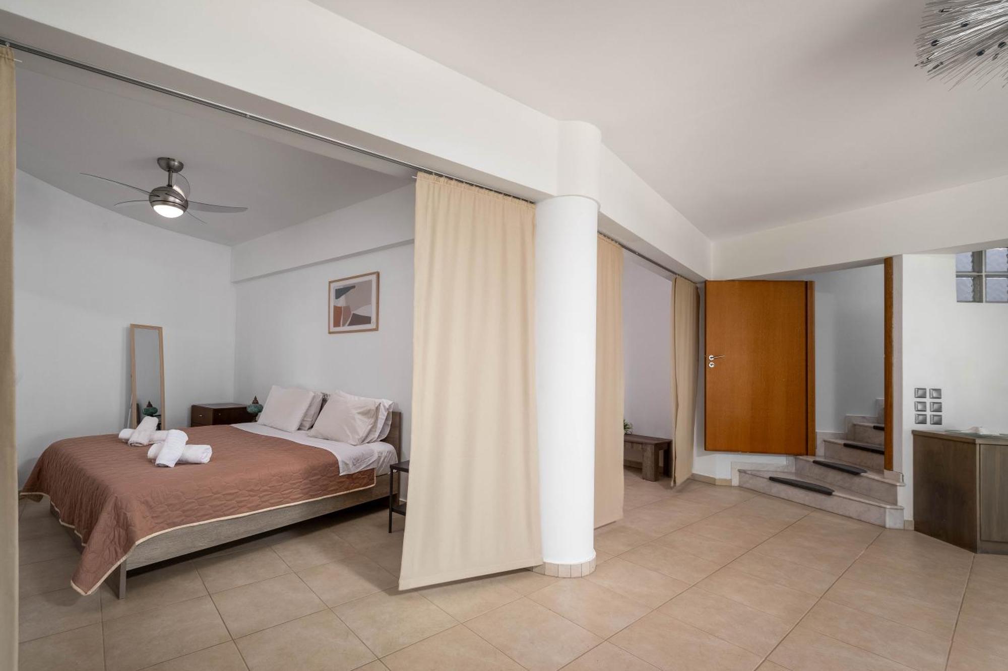 Villa Zafira - Seaview Manor With Heated Pool Kallithéa Kültér fotó